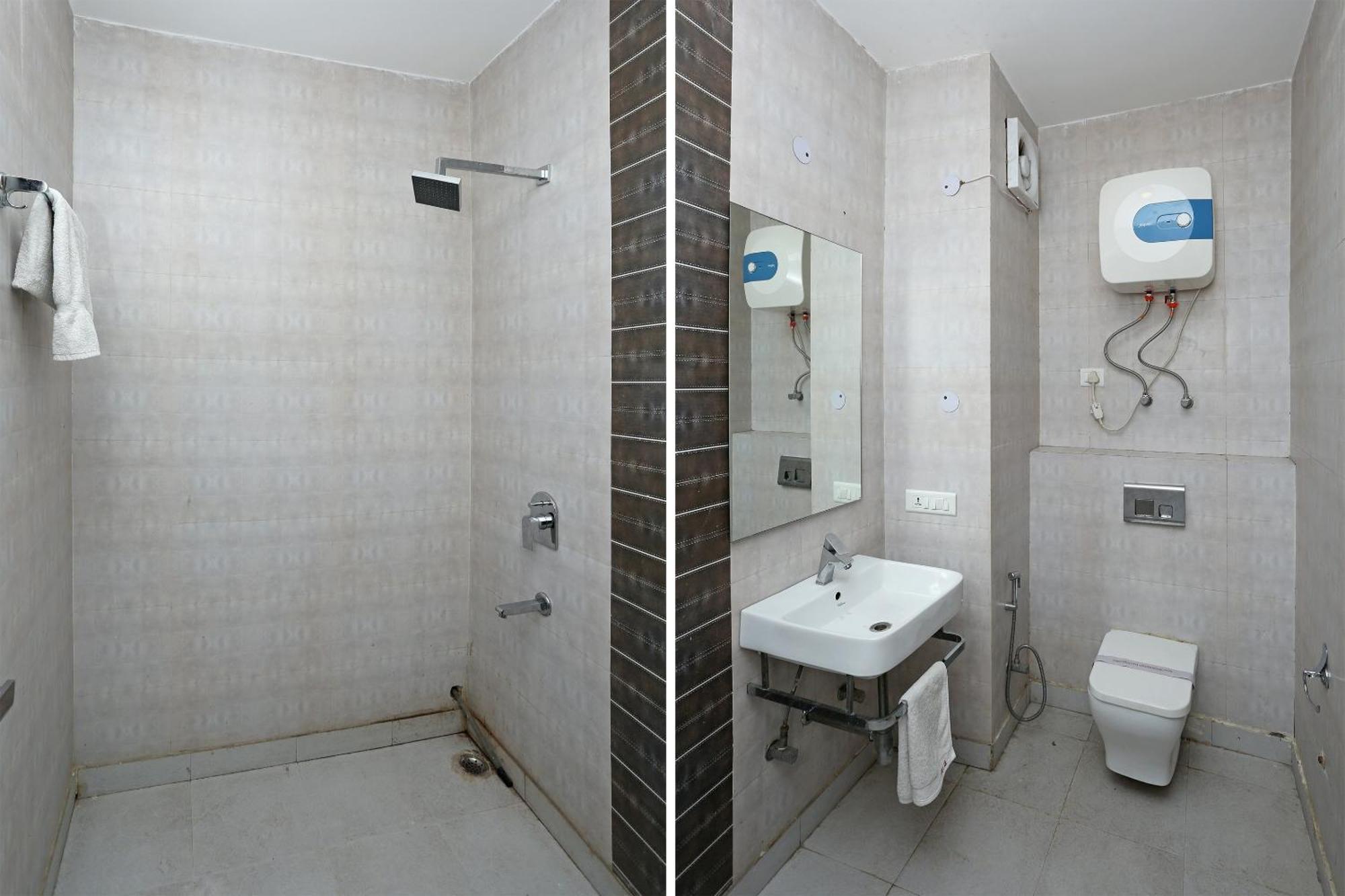 Hotel O Lakshya Nuova Delhi Esterno foto