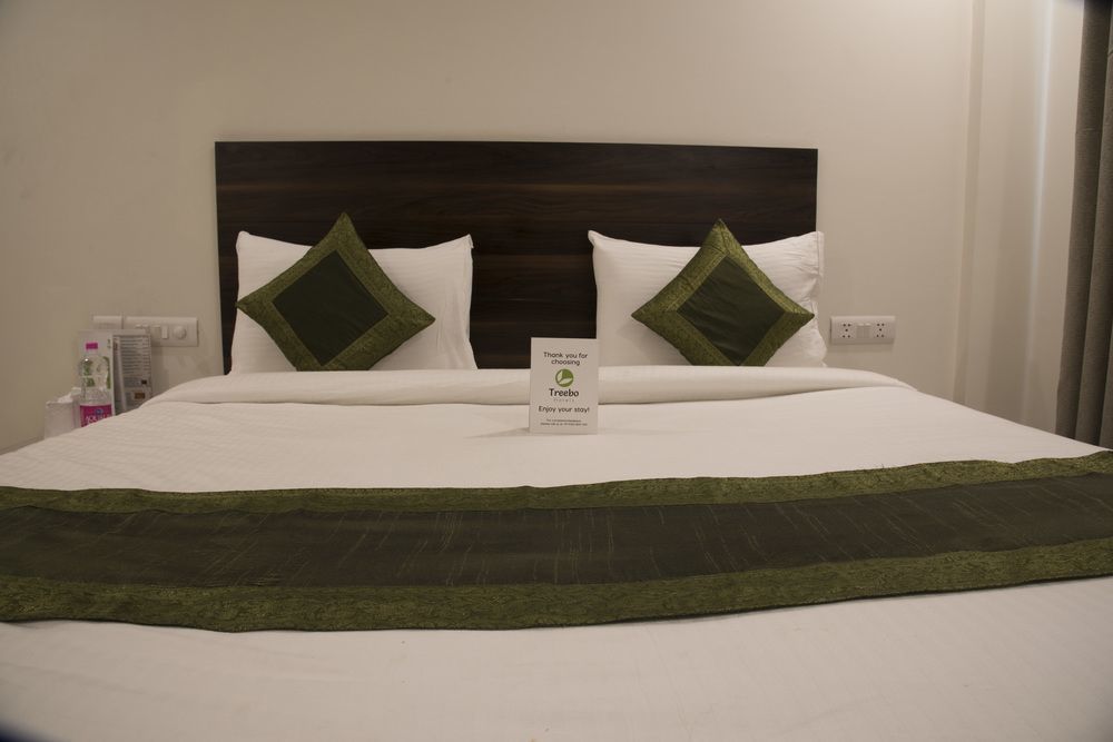 Hotel O Lakshya Nuova Delhi Esterno foto